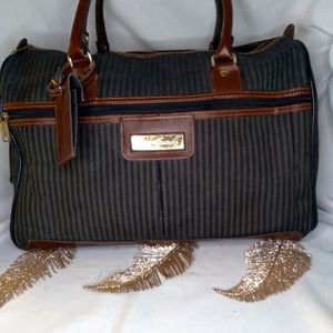 Extremely rare vintage Gloria Vanderbilt travel bag